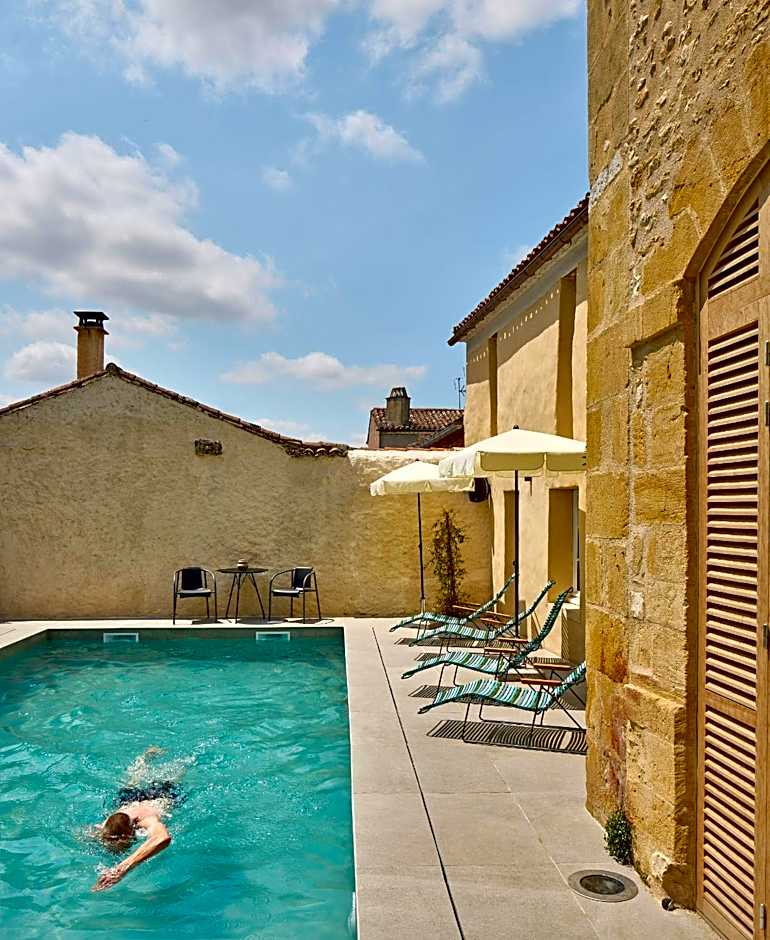 Hotel Le Chevalier Bleu