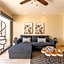 Luxury Apt Gym Jacuzzi WIFI Starlink