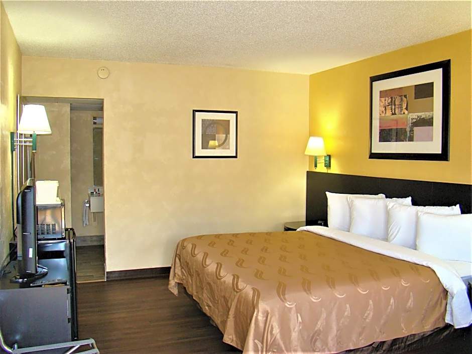 Baymont by Wyndham Front Royal Near Shenandoah National Park
