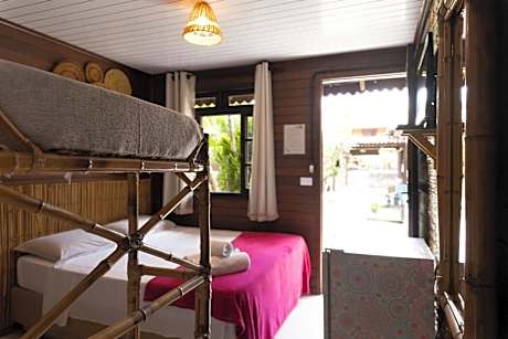 Quadruple Room with Bathroom