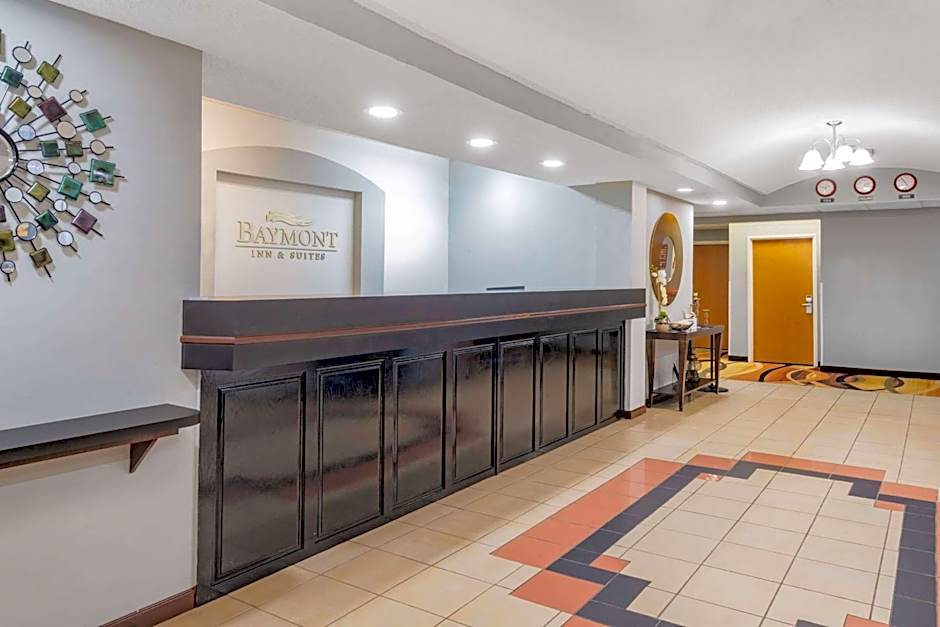 Baymont by Wyndham Hinesville Fort Stewart Area