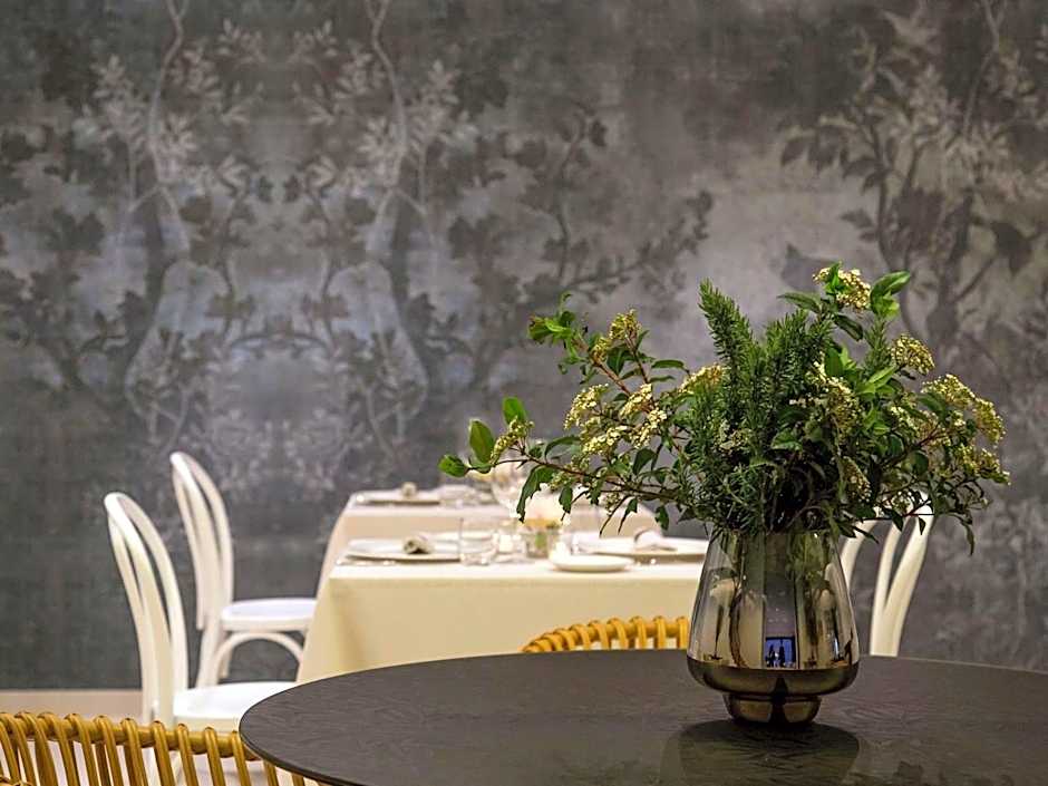 Talè Restaurant & Suite