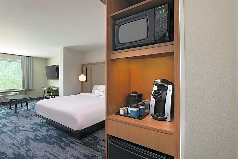 Photo 1 of 3 of 1 King Bed, Mobility Accessible, Roll in Shower