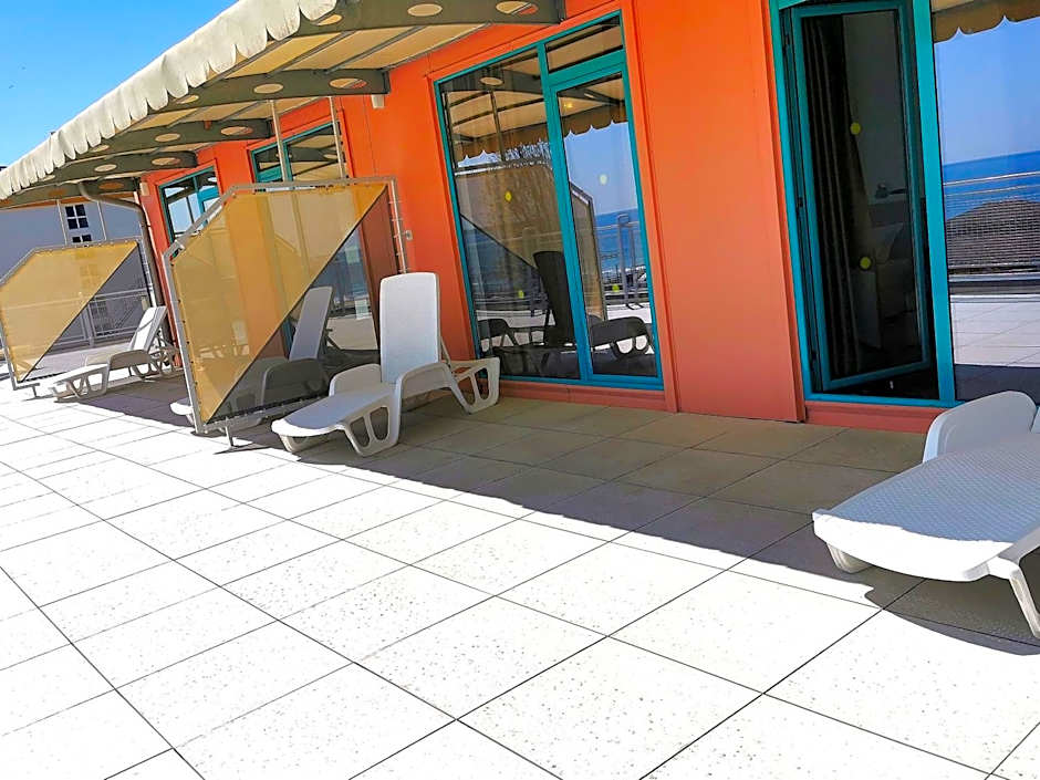 Largo – Sunny Beach, WY