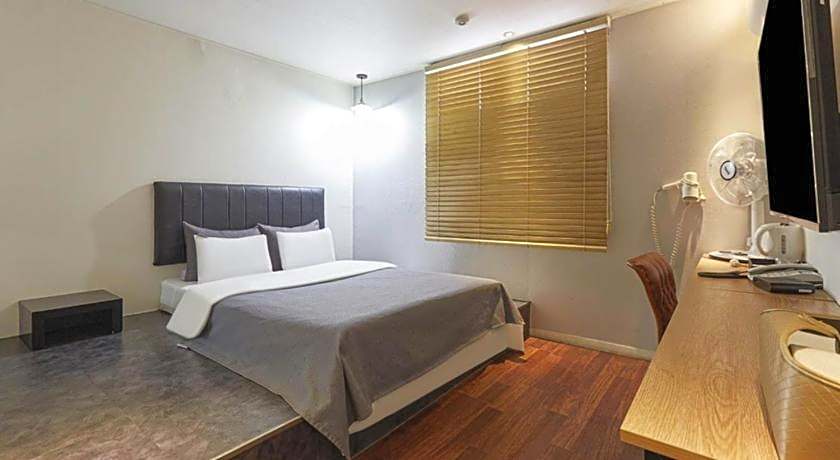 Chuncheon Urbane Hotel