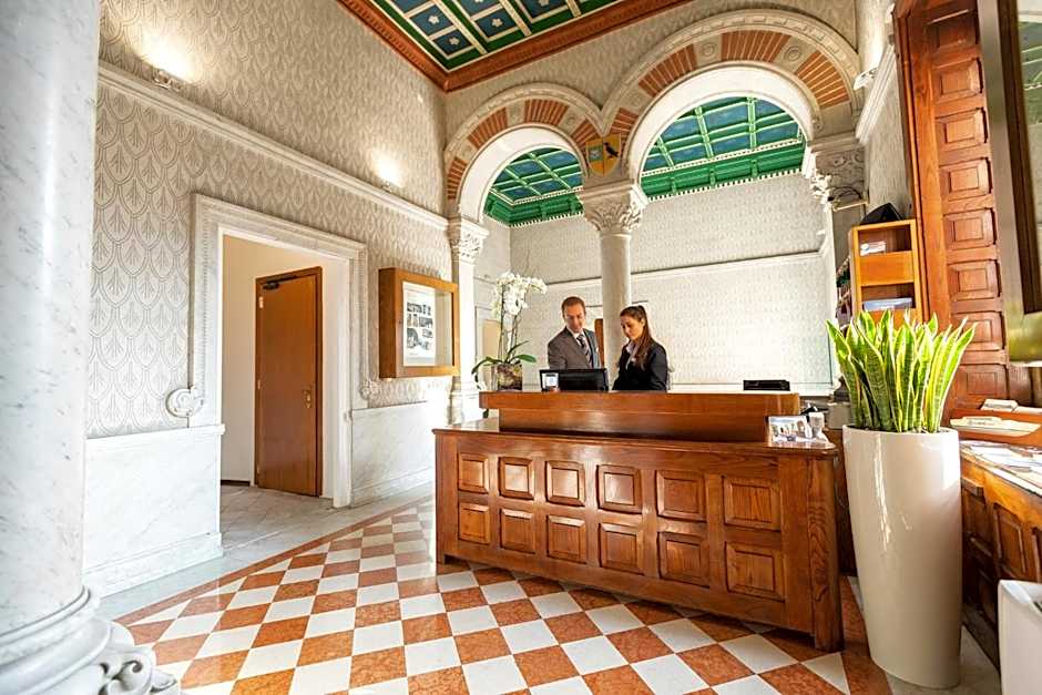 Hotel Villa Cipressi, by R Collection Hotels