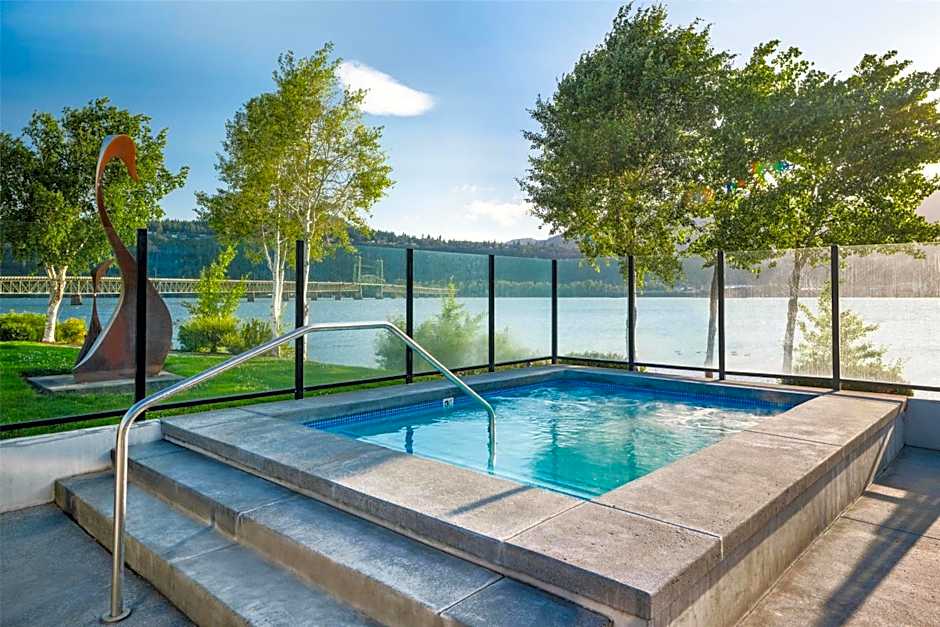 Best Western Plus Hood River Inn