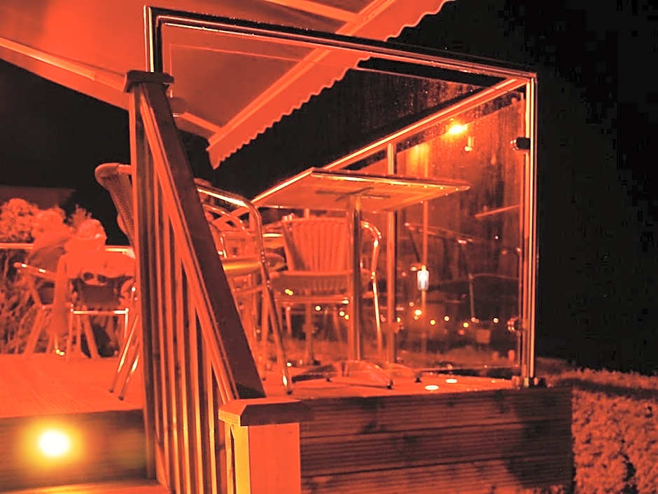 The Moelwyn Hotel & Restaurant