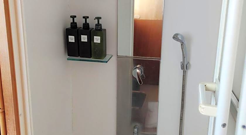 Hostel & Tatami Bar Uchikobare