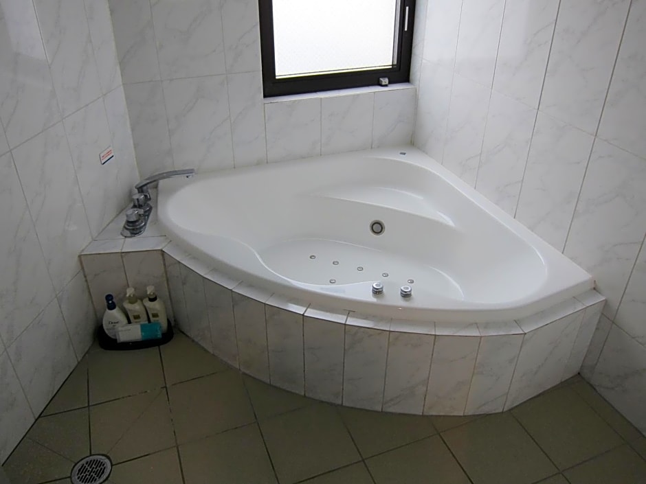 Hotel Rplus