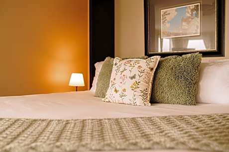 King Suite with Ocean View