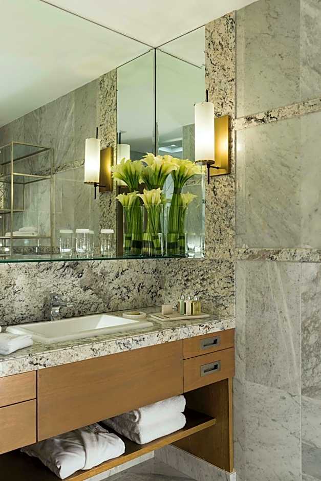 Marquis Reforma Hotel & Spa