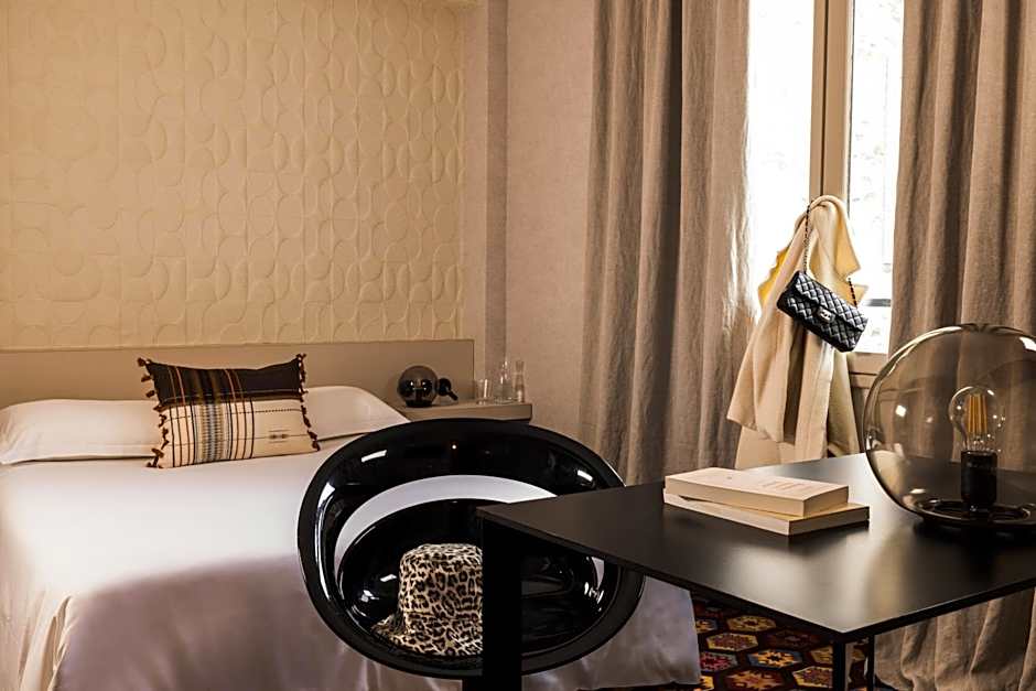 LHotel - face au château - boutique hôtel et séminaires