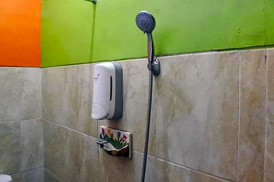 Homestay Gayatri Sawojajar near Univ Negeri Malang Kampus 2 Mitra RedDoorz