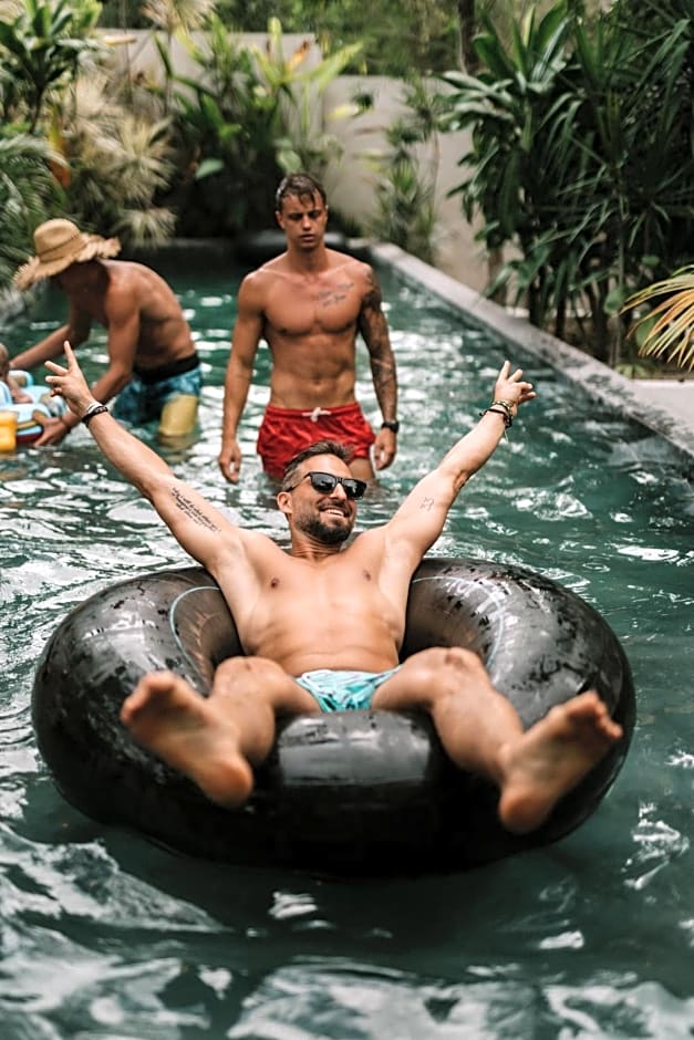 16Tulum