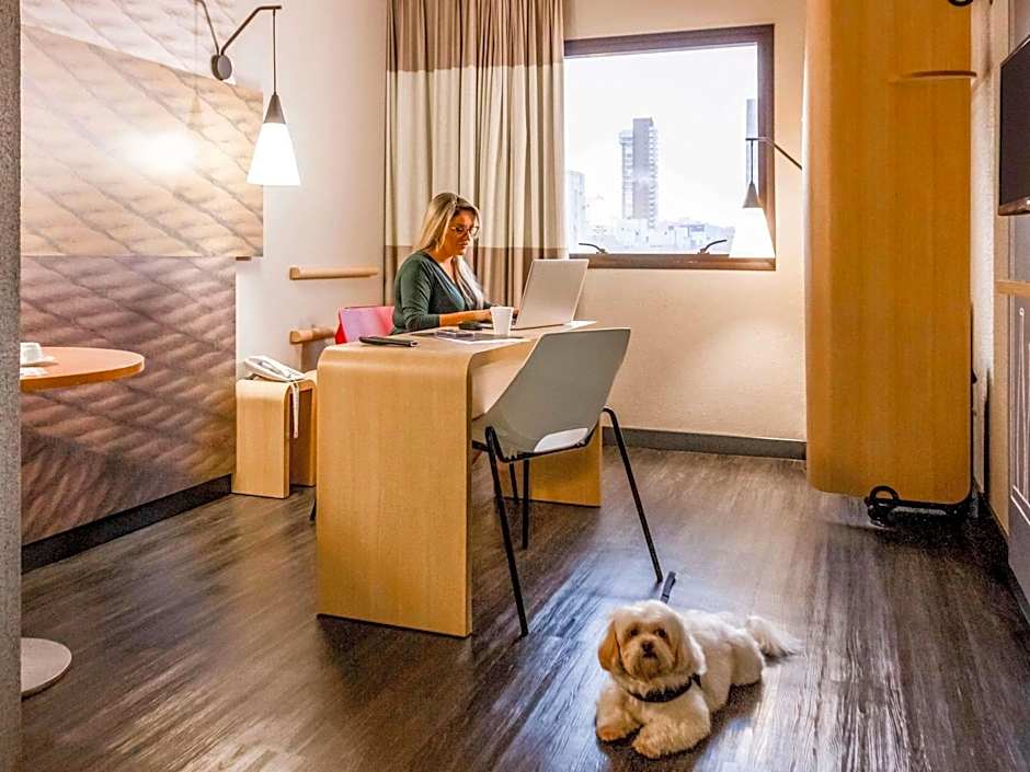 ibis Santos Gonzaga Praia