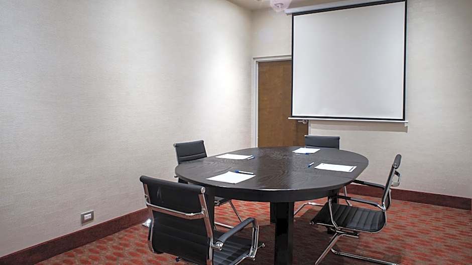 Holiday Inn Express & Suites Chihuahua Juventud By IHG