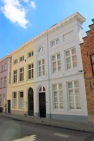 B&B Next Door