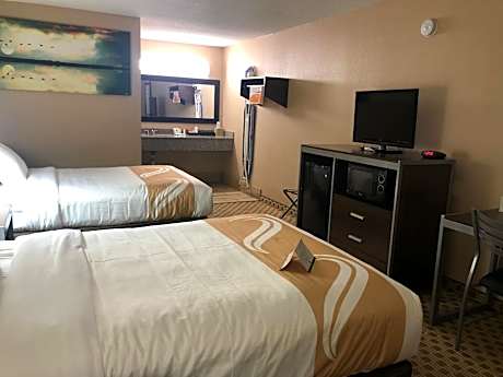 Efficiency Double Room with Two Double Beds - Accessible/Non Smoking