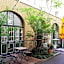 Amstel House Hostel