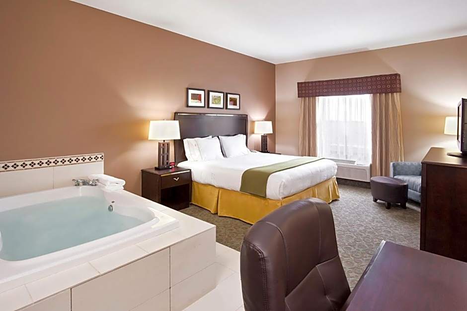 Holiday Inn Express Hotel & Suites Van Wert By IHG