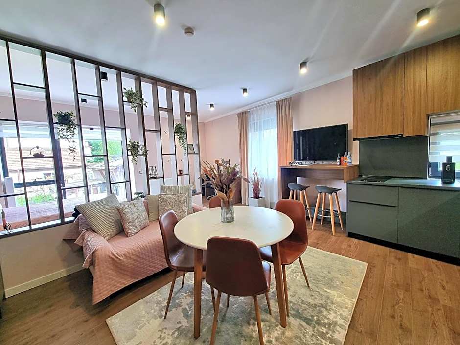 Panorama Deluxe Aparthotel