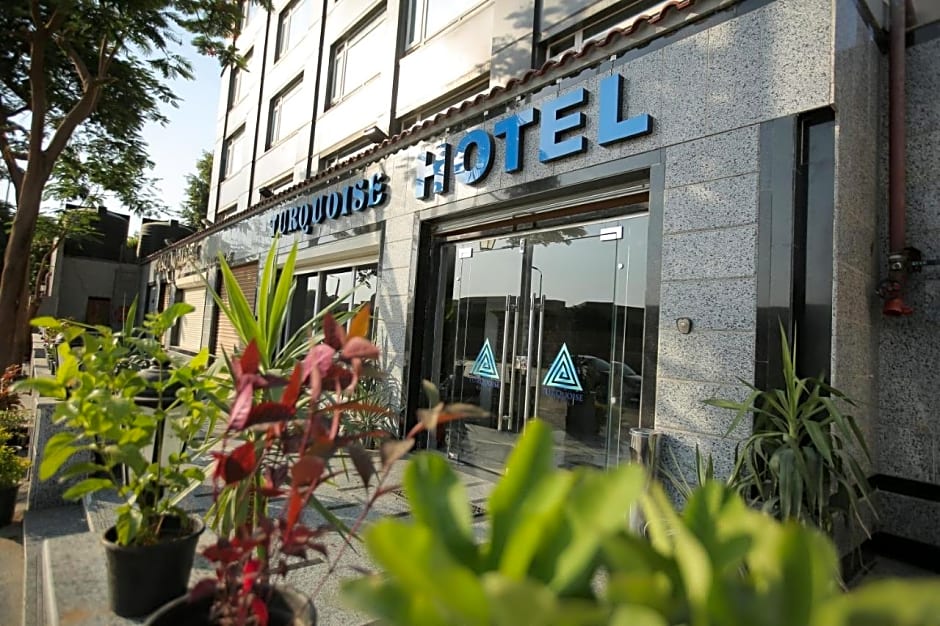 Turquoise Pyramids Hotel