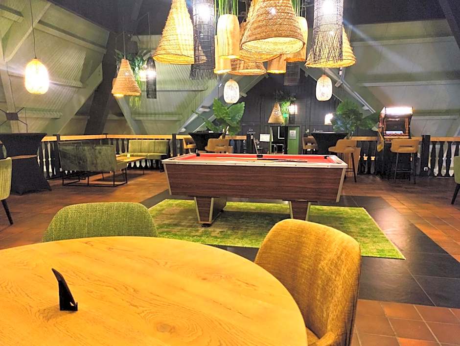 Hotel Be Guest Limoges Sud ex Black & Green