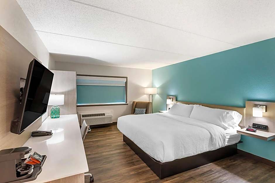 The Harborview on Lake Michigan, an Ascend Collection Hotel