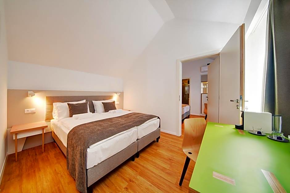 Fekete Sas Motel
