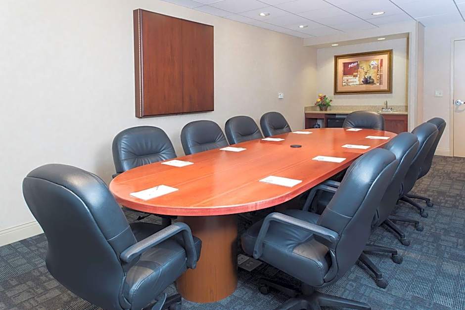 Hampton Inn & Suites Bloomington-Normal