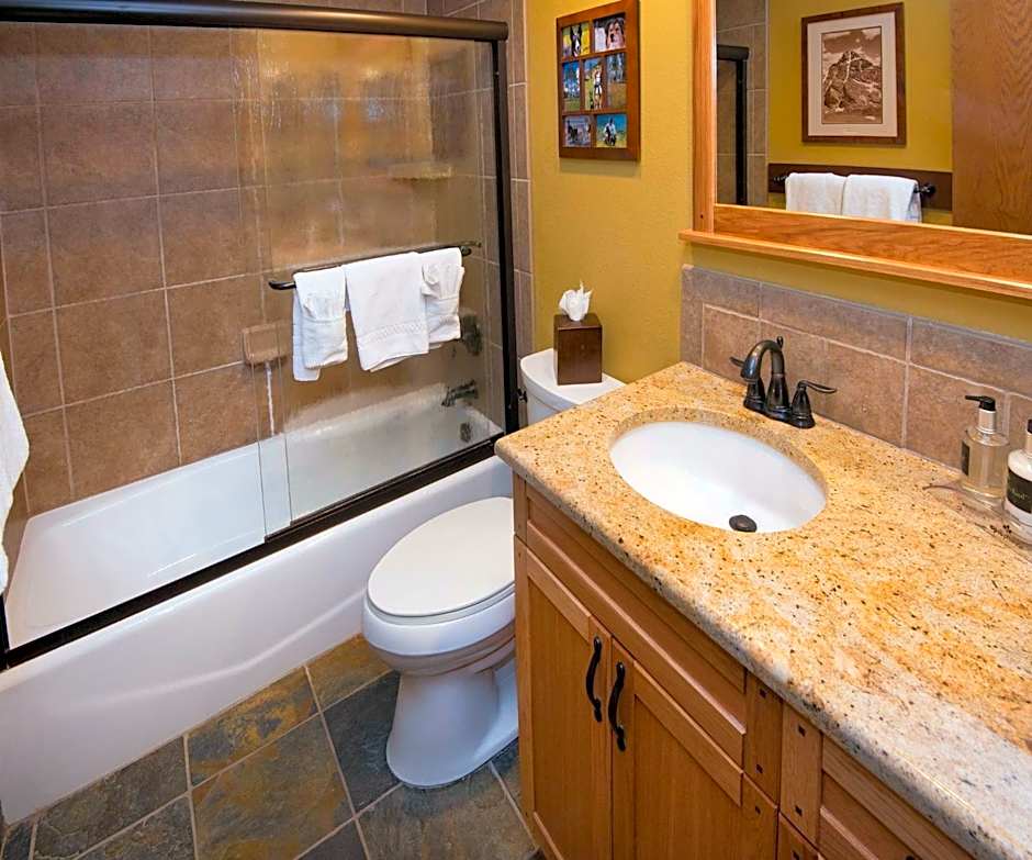 Seasons at Avon, A Vail Resorts Property