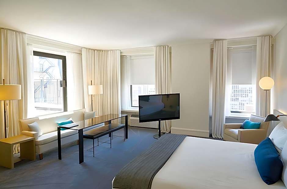 The Chicago Hotel Collection Ambassador Gold Coast