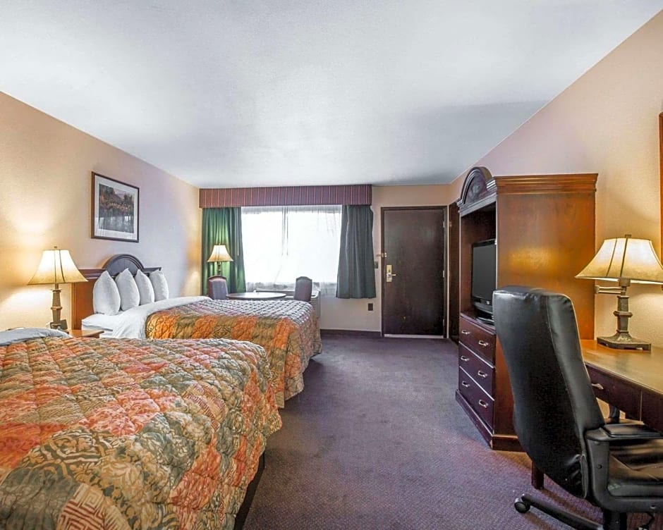 Quality Inn & Suites Cameron Park Shingle Springs