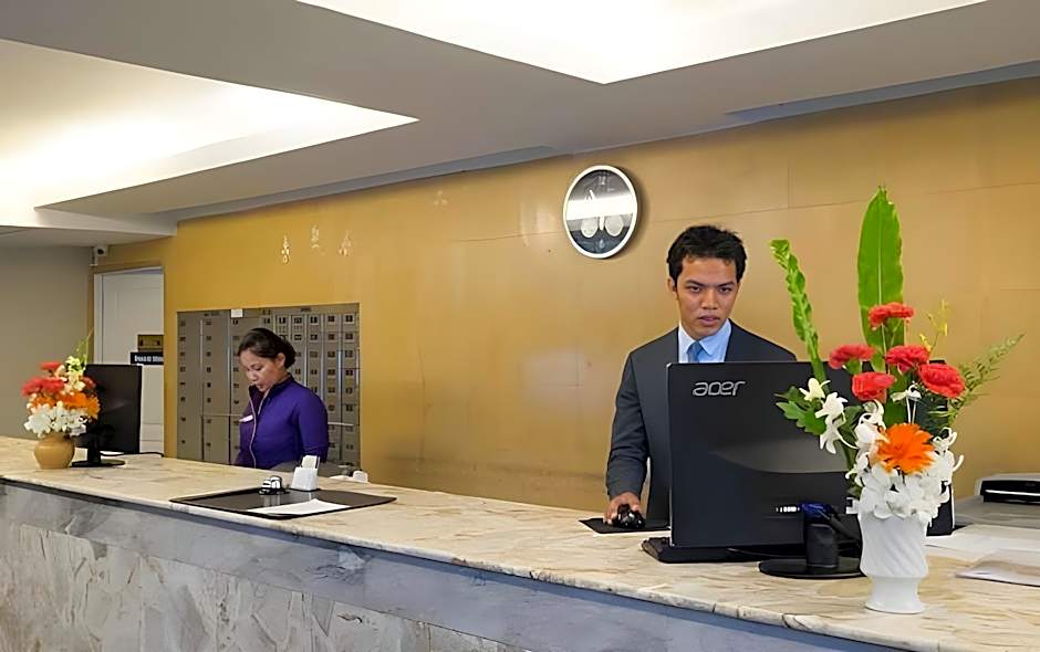 The Residence Rajtaevee Hotel