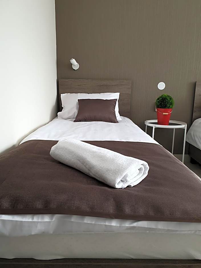 Familia Panzió & Apartmanház Győr