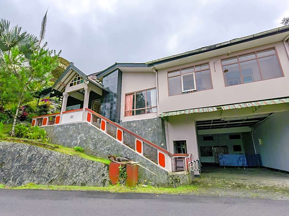 OYO 90258 Hotel New Aprilla