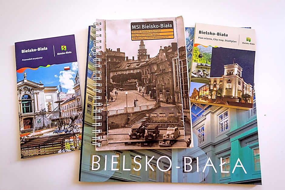 Hello Hostel & Apartments