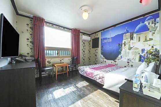 Saipan Motel with Sea View