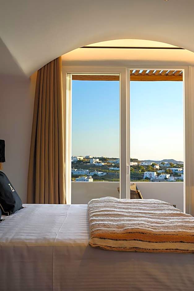 Vrachos Suites Mykonos