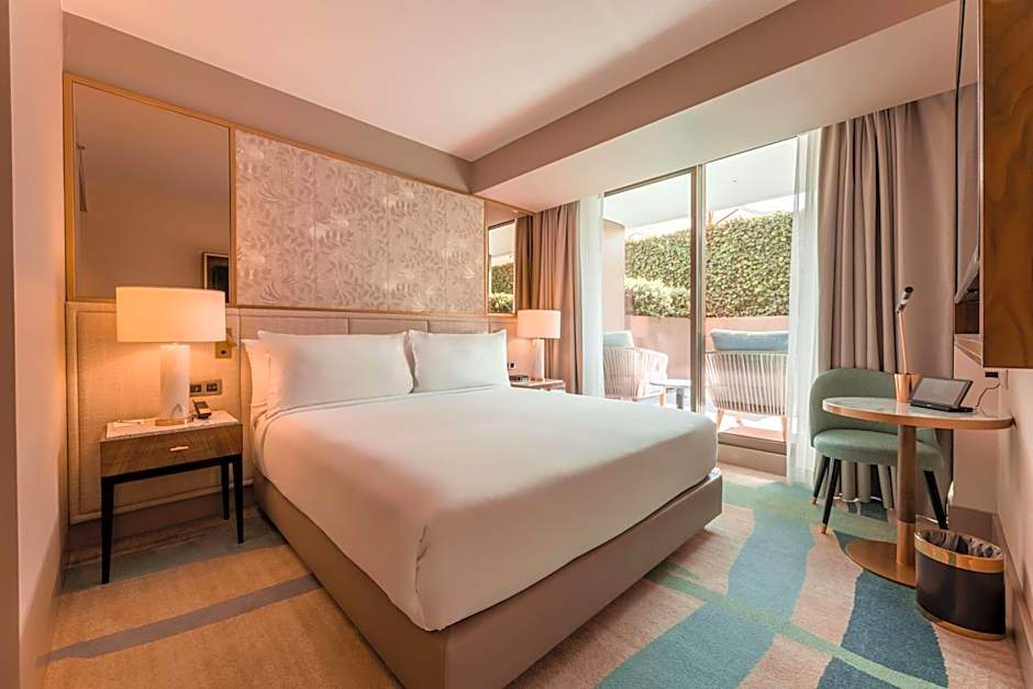 Legacy Hotel Cascais, Curio Collection by Hilton