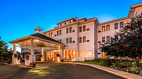 Best Western The Hotel Chequamegon