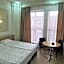 Yerevan Deluxe Hotel