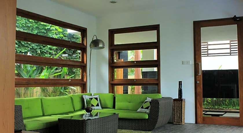 Papillon Umalas Villas