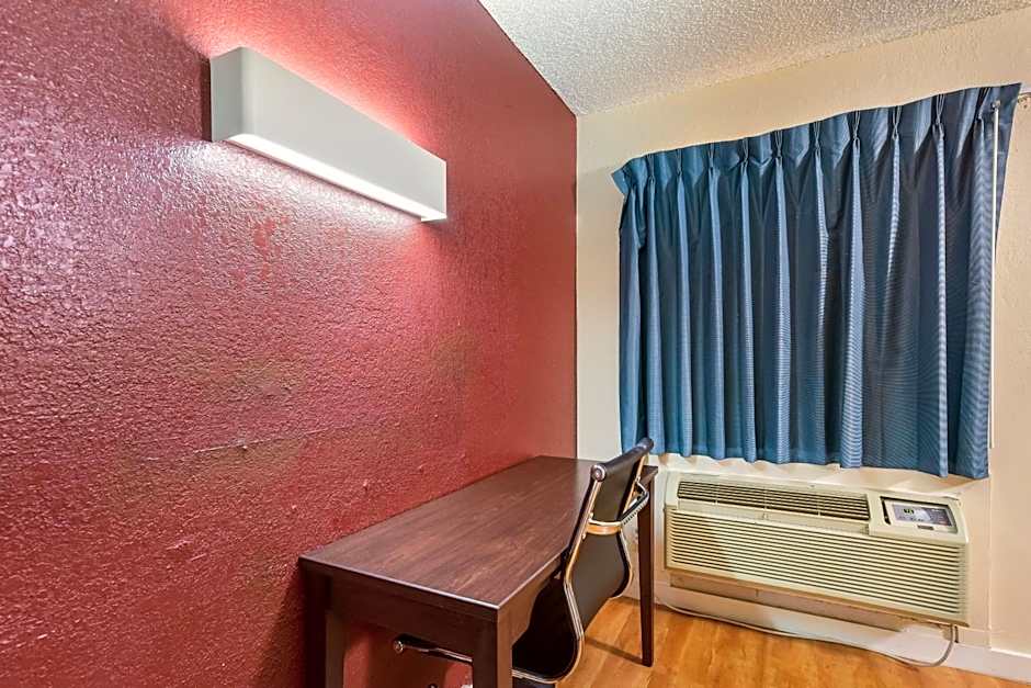 Red Roof Inn Plano