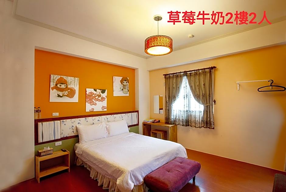 草莓牛奶台東民宿可洽包棟
