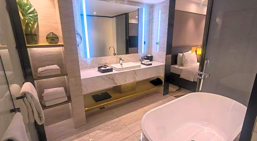 Mercure Panjin