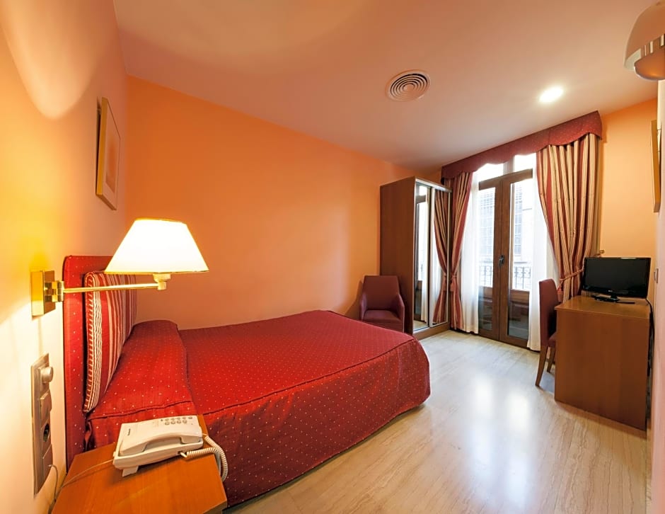 Alba Hotel
