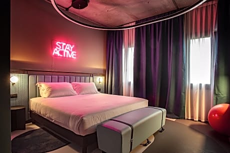 Superior Double King