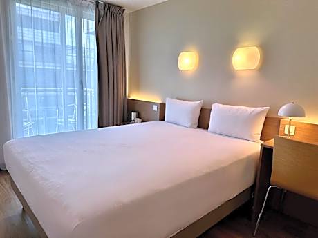 Executive Room - 1 Double Bed